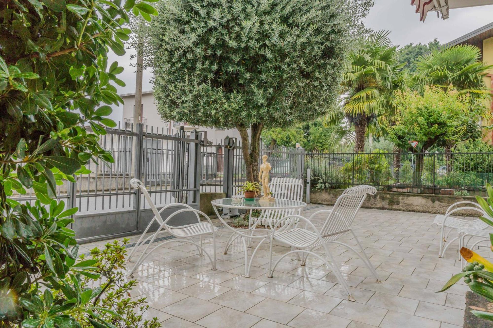 Апартаменты Il Giardino Di Alfonso - Malpensa Airport Relax Samarate Экстерьер фото